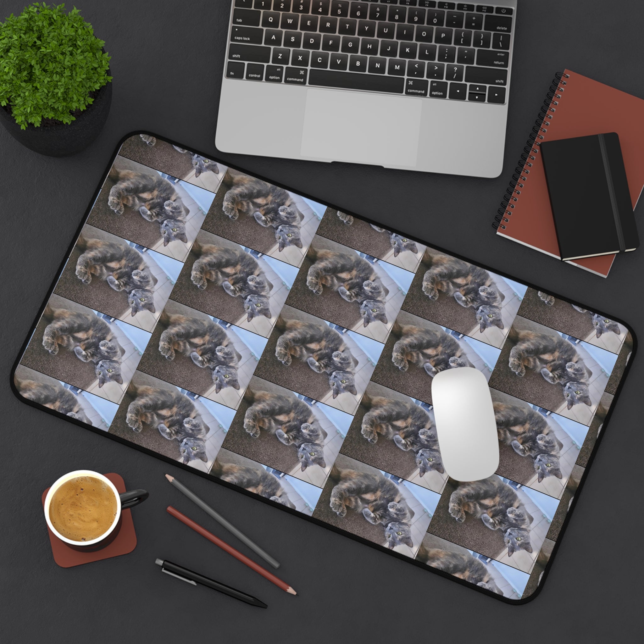 Cat Photo Pattern Desk Mat — Cozy Tabby Mousepad-Style Desk Protector